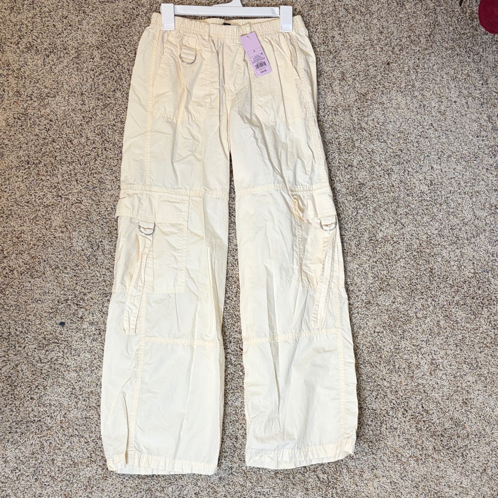Wild Fable Cream Cargo Pants